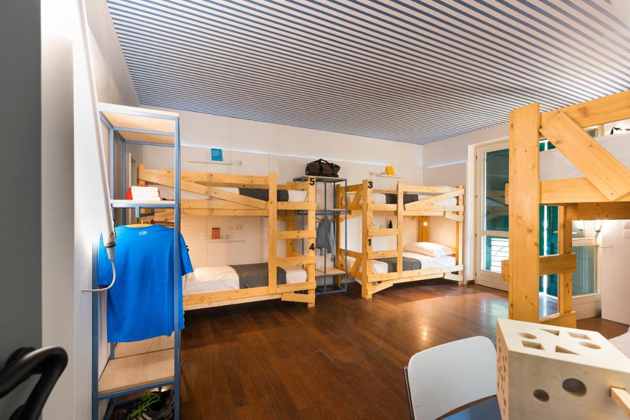 Gabanel Bike Hostel Bussolengo Eksteriør billede